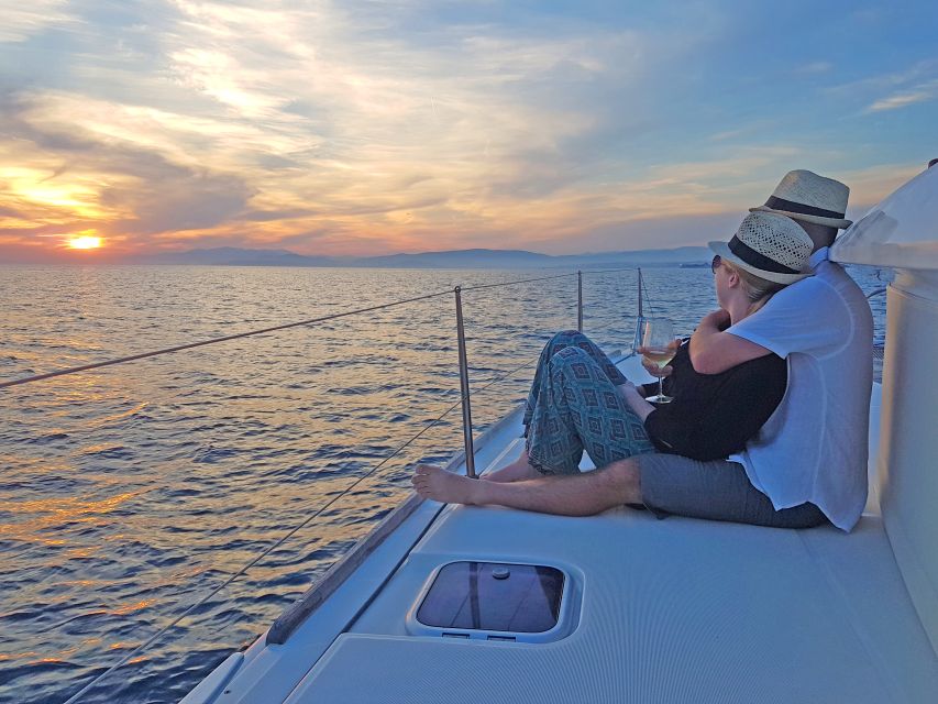 Athens: Riviera Catamaran Cruise with Meal and Drinks - Why this cruise works after a day in Athens