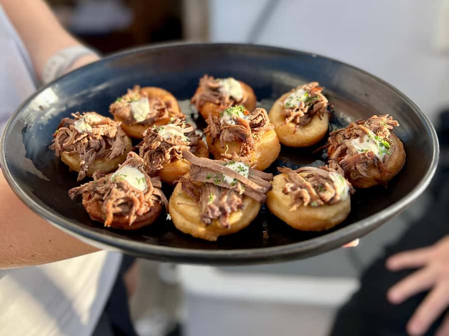 Auckland: Harbour Sailing Cruise with 3-Course Dinner - The crew makes the difference