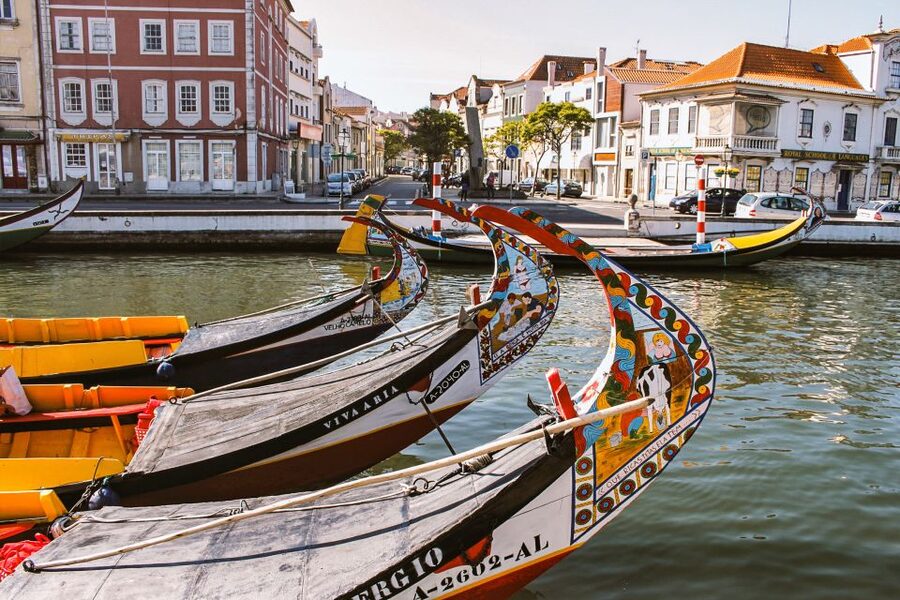 Aveiro: Traditional Moliceiro Boat Tour - The Central Canal from Rossio Garden to the old port building