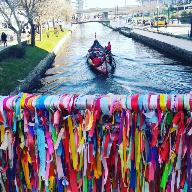 Aveiro: Walking Tour, Boat Cruise, Sweets & Church Entrance - Starting in Aveiro’s sacred center