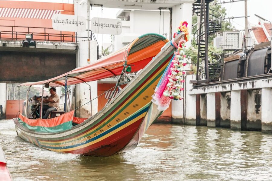 Bangkok: 2-Hour Canal Tour by Teak Boat - Who will enjoy this canal tour most