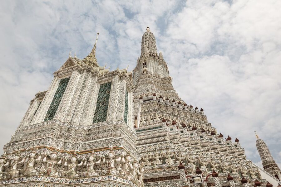 Bangkok: 2-Hour Canal Tour by Teak Boat - Turning into the smaller canals