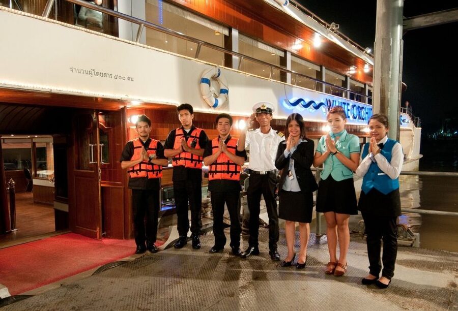 Bangkok: 2-Hour Dinner & Shows on White Orchid River Cruise - What the $43 price really buys you