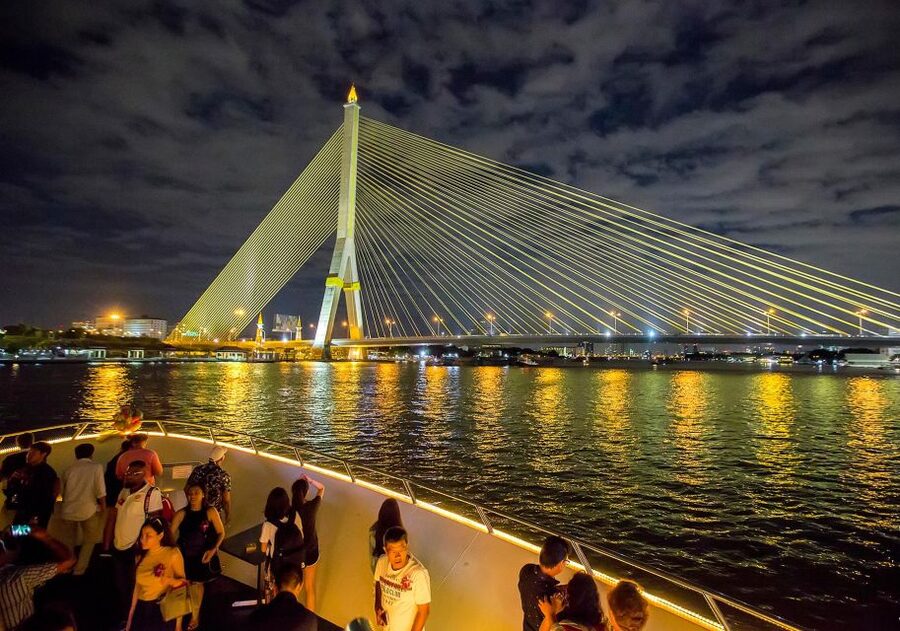 Bangkok: Chao Phraya Princess Dinner Cruise Ticket - Chao Phraya Princess cruise at a glance