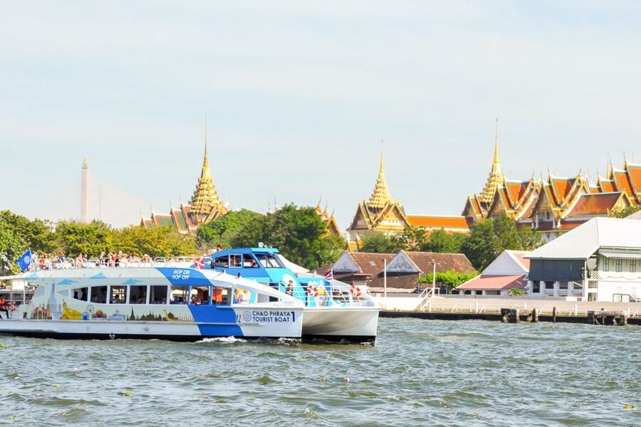 Bangkok: Chao Phraya River Hop-on Hop-off Boat - Starting at Sathorn and getting your ticket
