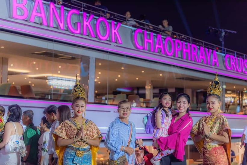 Bangkok: The Newest Luxury 5-Star Bangkok Chao Phraya Cruise - Why a Chao Phraya cruise works so well in Bangkok