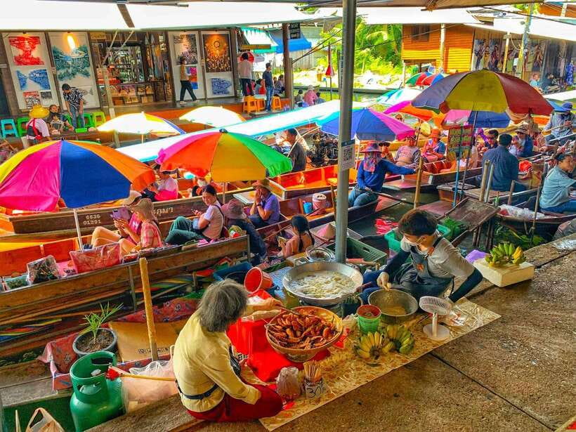 Bangkok: Train Market & Floating Market with Boat Ride - Who will enjoy this market combination