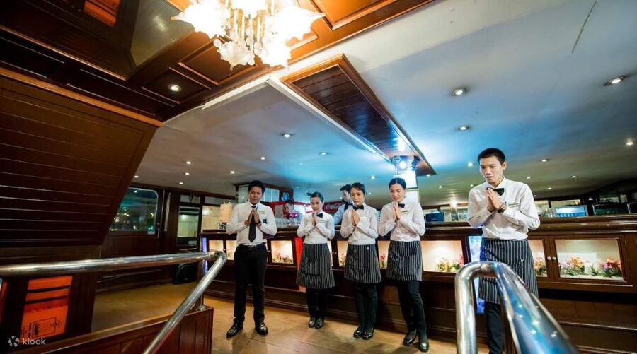 Bangkok: White Orchid Chao Phraya Dinner Cruise free Beer - Key points to know before booking