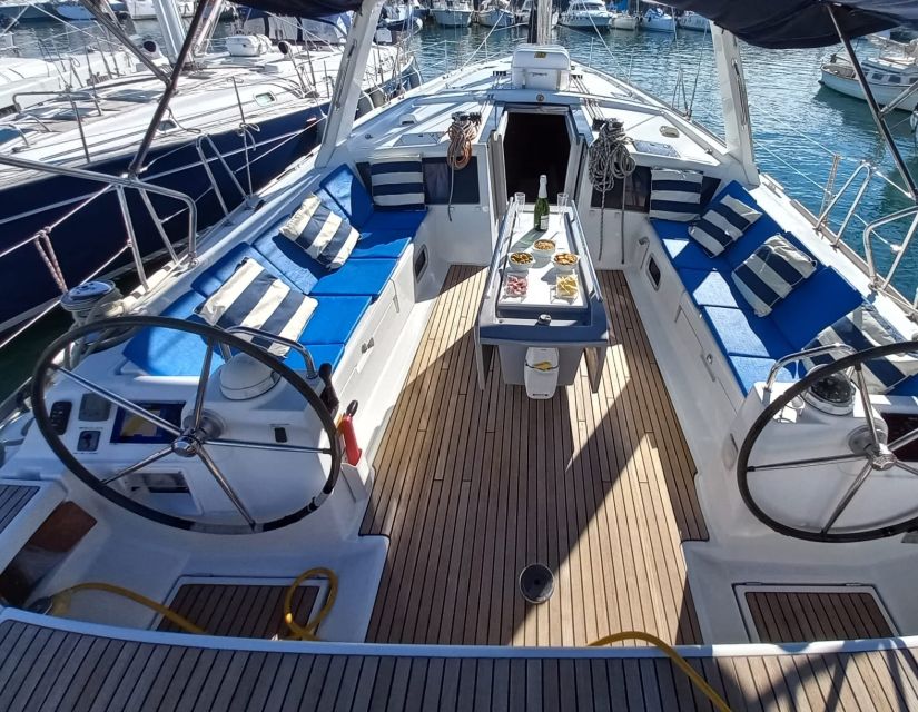Barcelona: 2-Hour Sailboat Tour with Snacks and Drinks - Wind, waves, and comfort on board