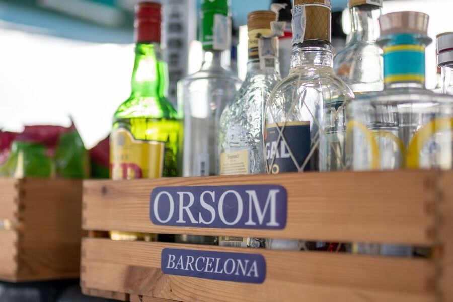 Barcelona: Catamaran Cruise with optional Live Jazz Music - The front nets, the bar, and the best way to settle in