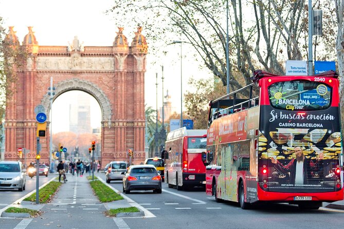 Barcelona City Tour Hop-On Hop-Off with Optional Boat - Sagrada Família and Park Güell require more than a bus stop