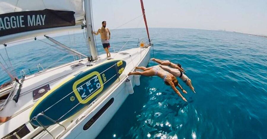 Barcelona: Coastline Boat Trip with Snacks and Cava - Practical Details That Matter