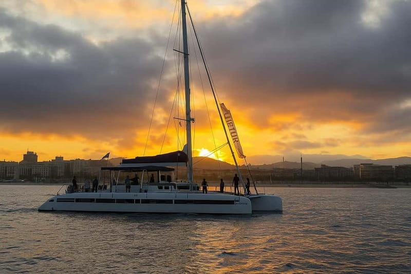 Barcelona: Daytime or Sunset Cruise with Drinks - Seeing Barcelona from the sea