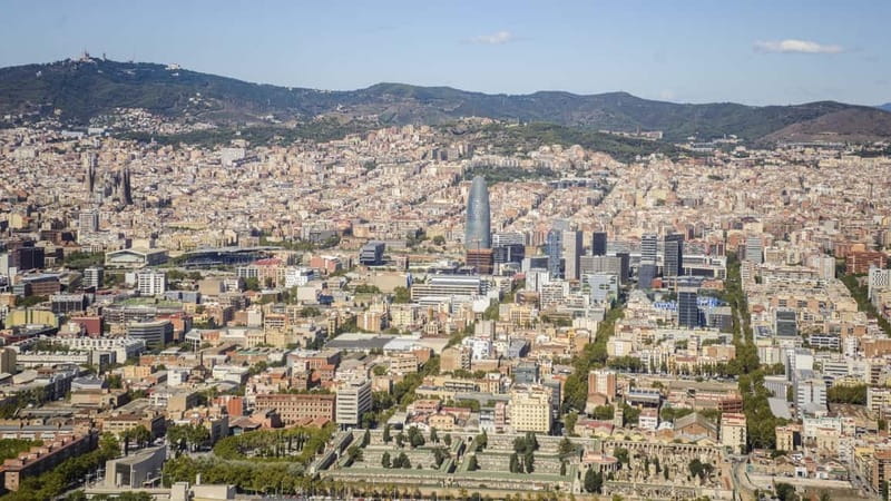 Barcelona: Helicopter Flight & Heliport Boat Transfer - Weather, timing, and practical limits