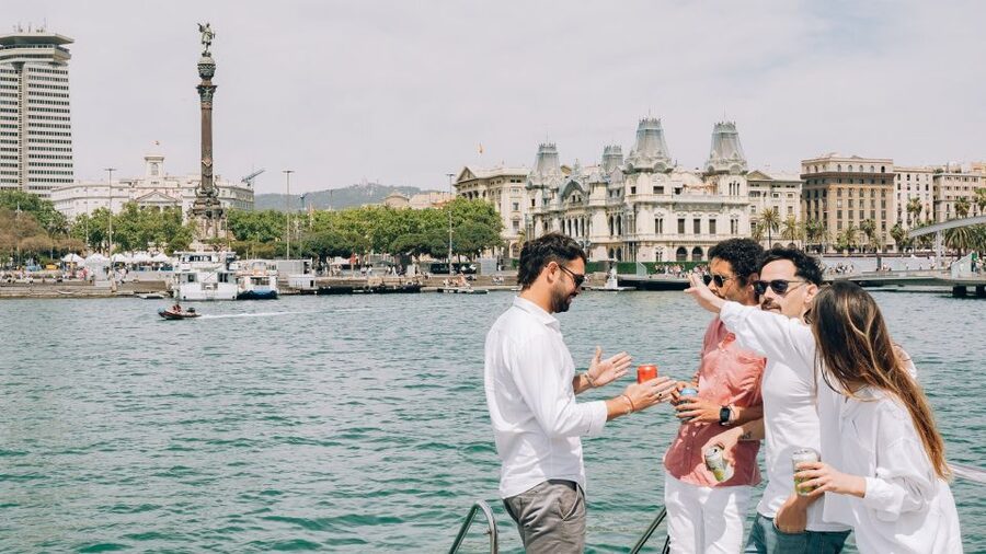 Barcelona: Hop-On Hop-Off Bus with Sailing Cruise - Finding the cruise connection takes care