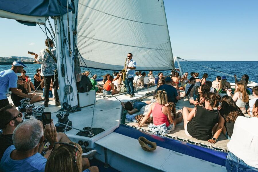 Barcelona: Sunset Catamaran Cruise with Live Music - Who will enjoy the Catamaran Orsom most?