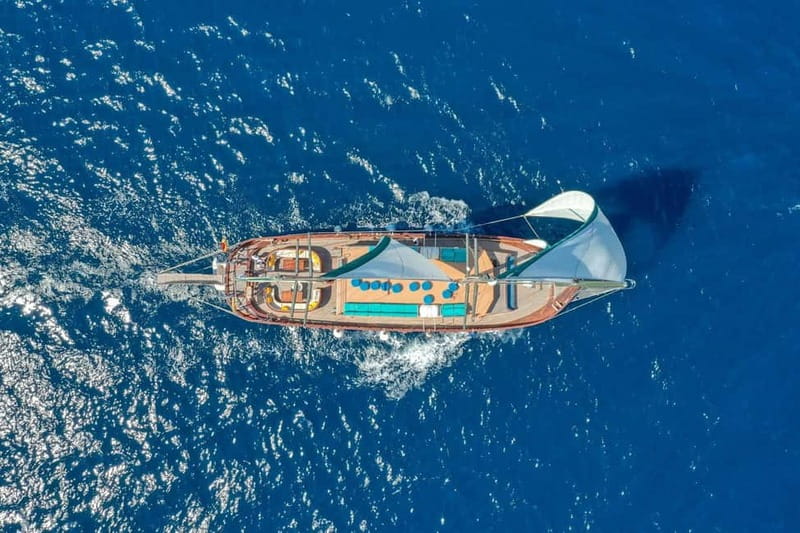 Barcelona: Sunset Sailing Cruise with Live Music - Practical timing and cancellation details