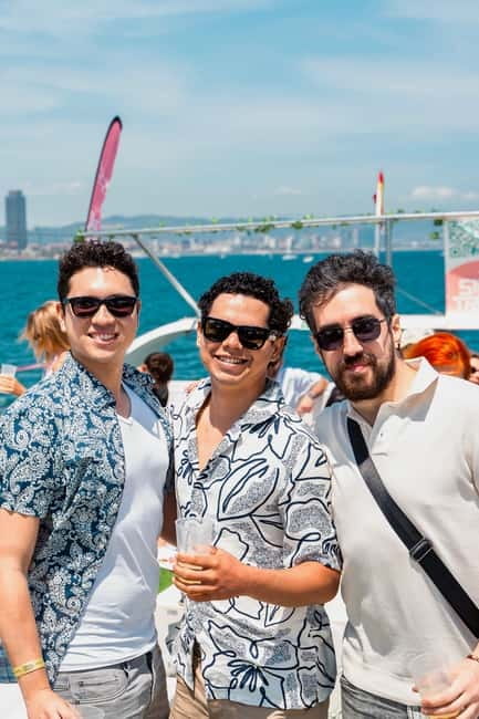 Barcelona: The Original Barcelona Boat Party - Setting out from the Coconut Club