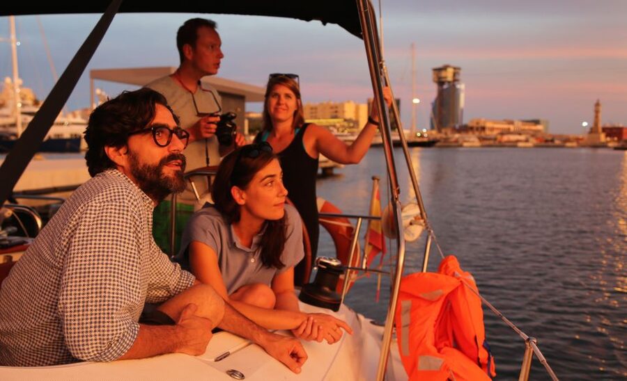 Barcelona: Unique Sunset Sailing Tour with Tapas & Open Bar - Tapas, Snacks, and What You Actually Eat