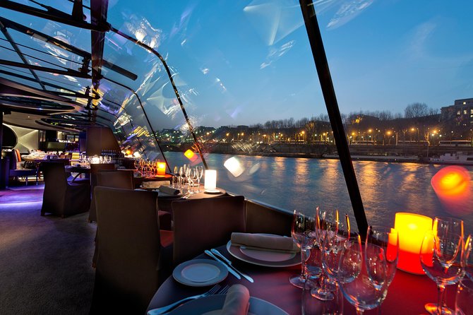 Bateaux Parisiens Seine River Gourmet Dinner & Sightseeing Cruise - The Louvre, Concorde, and the final Eiffel Tower view