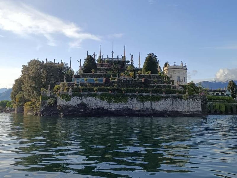 Baveno: Hop-On Hop-Off Boat Tour to 3 Borromean Islands - Who will get the most from this boat tour