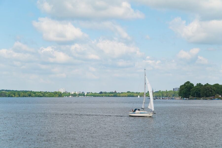 Berlin: 2-Hour Lake Oberhavel Cruise from Tegel - The return through Saatwinkler Enge