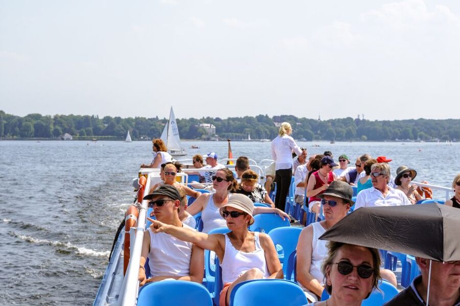 Berlin: 3-Hour World Heritage Cruise to Potsdam - Nikolskoe and St. Peter and Paul