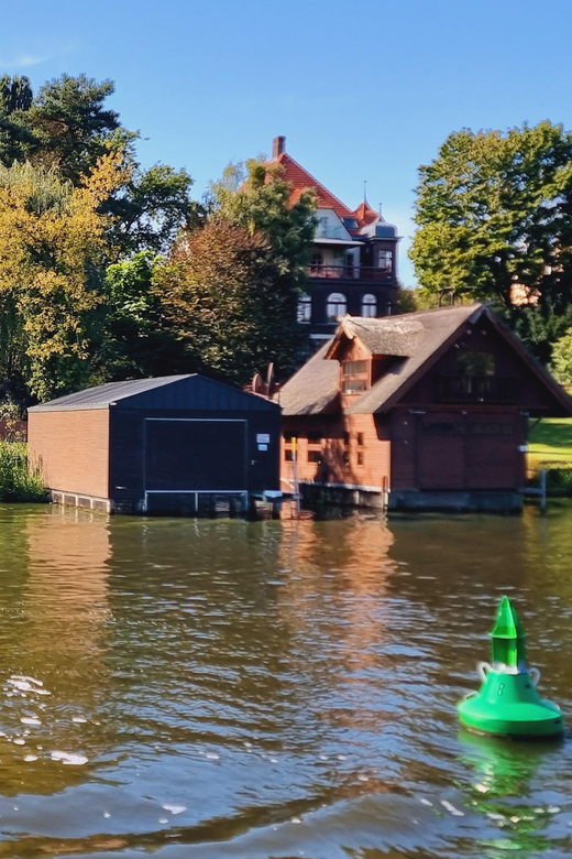 Berlin: 7 Lakes Boat Tour through the Havel Landscape - Food, comfort, and what to bring