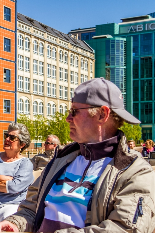 Berlin: Boat Tour Along the River Spree - Audio commentary and what to bring