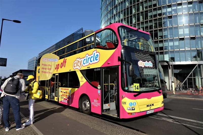 Berlin Combo Package: City Tour & Spree Boat Tour - Starting at Kurfürstendamm and the western center