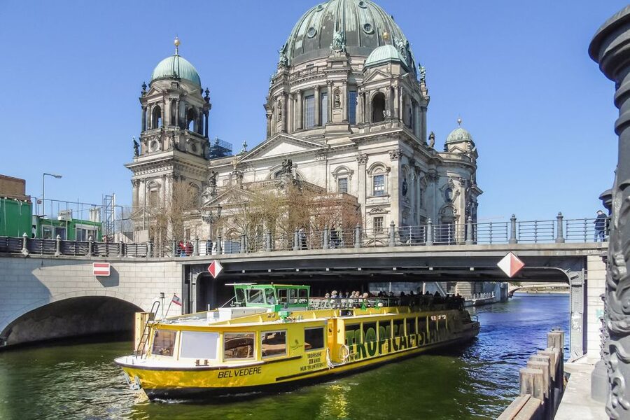 Berlin: Hop-On Hop-Off Sightseeing Bus with Boat Options - Should you book the Berlin bus and boat tour?