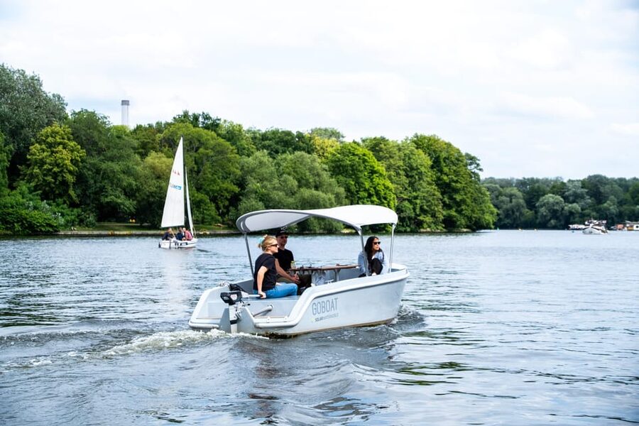 Berlin: Self-Drive Boat Tour - The sights are pleasant, not nonstop