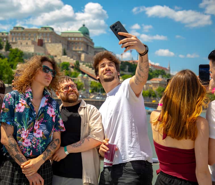Best of Budapest Cruise - The best time to sail: sunset, evening, or daytime