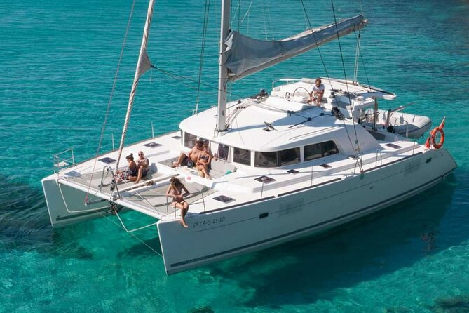 Best of Milos and Poliegos Catamaran snorkelling Cruise with BBQ - Poliegos and the Galazia Nera Blue Lagoon
