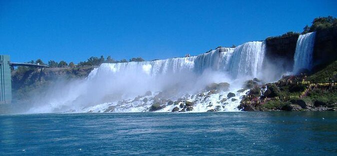 Best of Niagara Falls Canada Premium Tour: Behind Falls and Boat - Key points at a glance