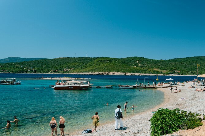 Blue Cave & 6 Islands Speedboat Tour From Split or Podstrana - Short cave stop, then Stiniva Cove