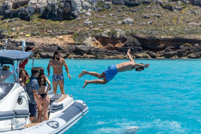 Boat Tour Egadi Day discover Favignana and Levanzo from Trapani - Two hours in Favignana village