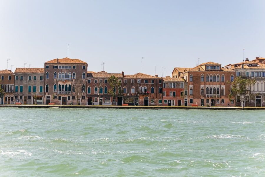 Boat Trip: Glimpse of Murano, Torcello & Burano Islands - Timing, meeting points, and the return boat