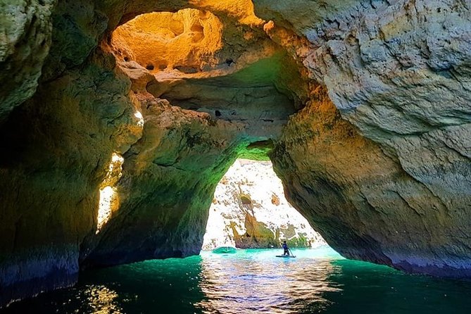 Boat trip to the caves of Benagil - Starting at Lagos Marina