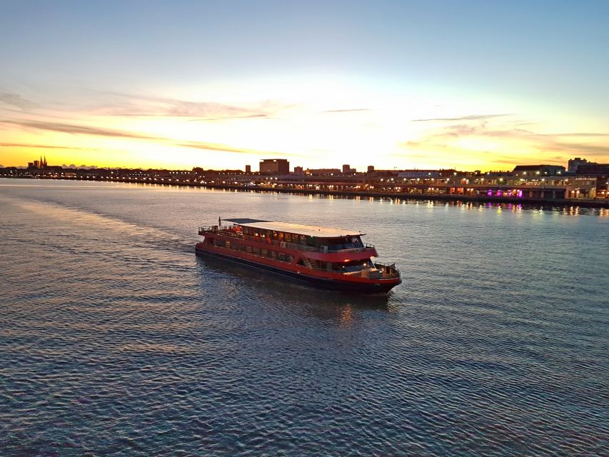 Bordeaux: 2-Hour River Dinner Cruise - Commentary and how much you will learn