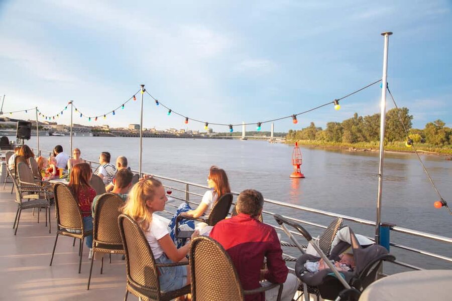 Bordeaux: Guided River Cruise - Why the Garonne is the right place to see Bordeaux