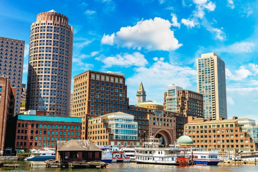 Boston: City Cruises Historical Sightseeing Cruise - The one-hour route, from Bunker Hill to Castle Island