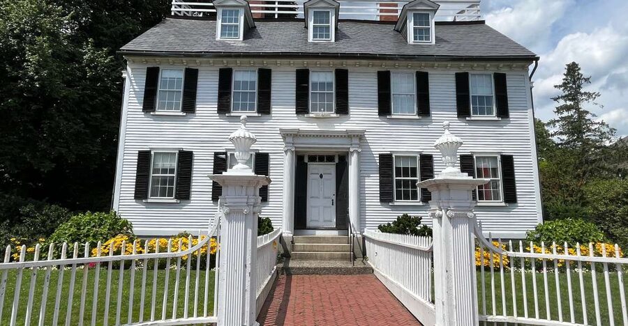 Boston: Salem by Boat – Witch Trials & Walking Tour - Why the ferry makes this Salem trip different