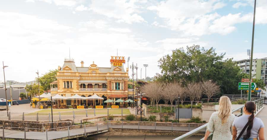 Brisbane: Cruise to Lunch Package: 10:30am-2pm (3.5hr) - Starting at South Bank’s Cultural Centre pontoon