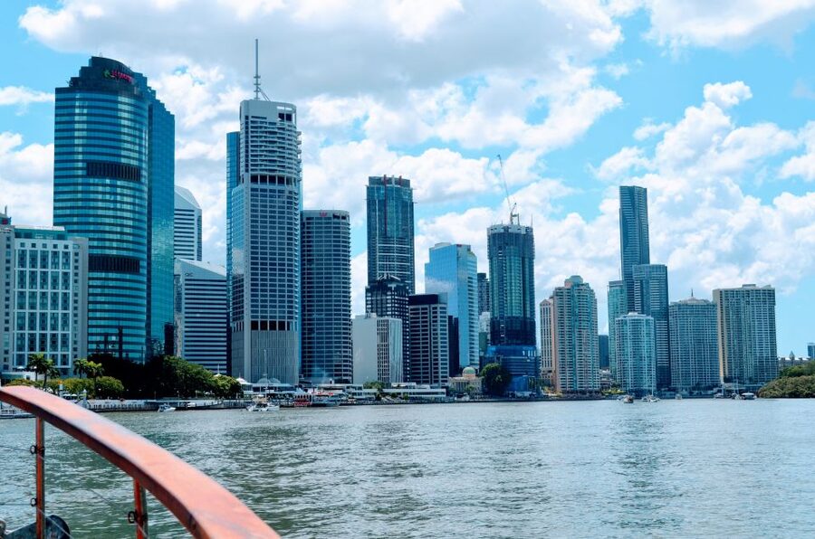 Brisbane: Midday 1.5-Hour Sightseeing Cruise 12.30pm-2.00pm - Story Bridge from below