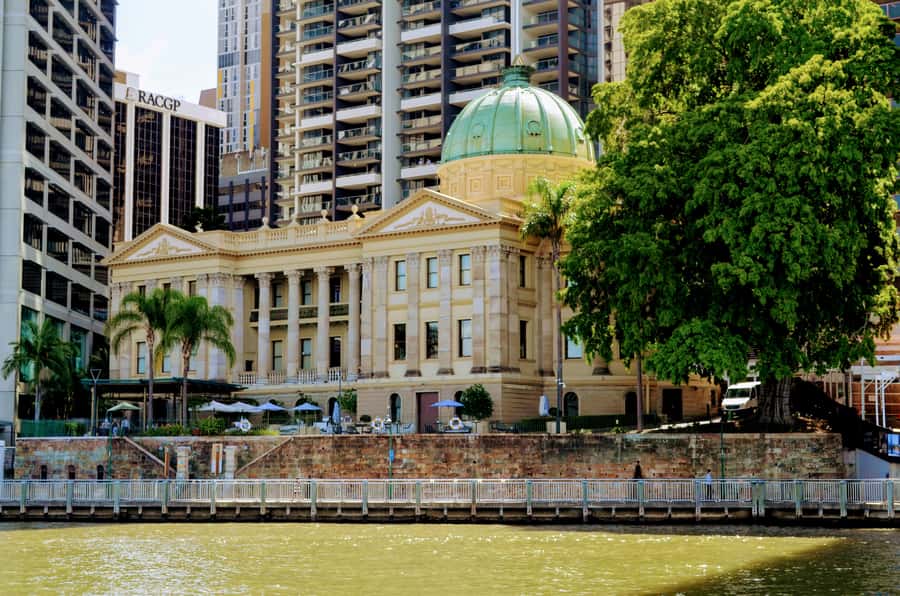 Brisbane: Midday 1.5-Hour Sightseeing Cruise 12.30pm-2.00pm - Boarding at South Bank for the 12:30pm cruise