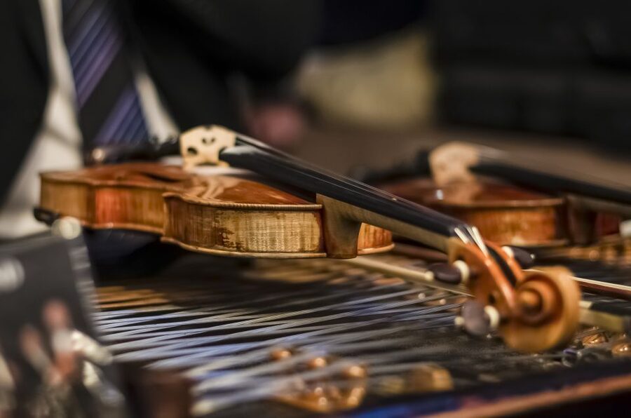 Budapest: 4-Course Dinner River Cruise with Live Folk Music - Is $86 good value?