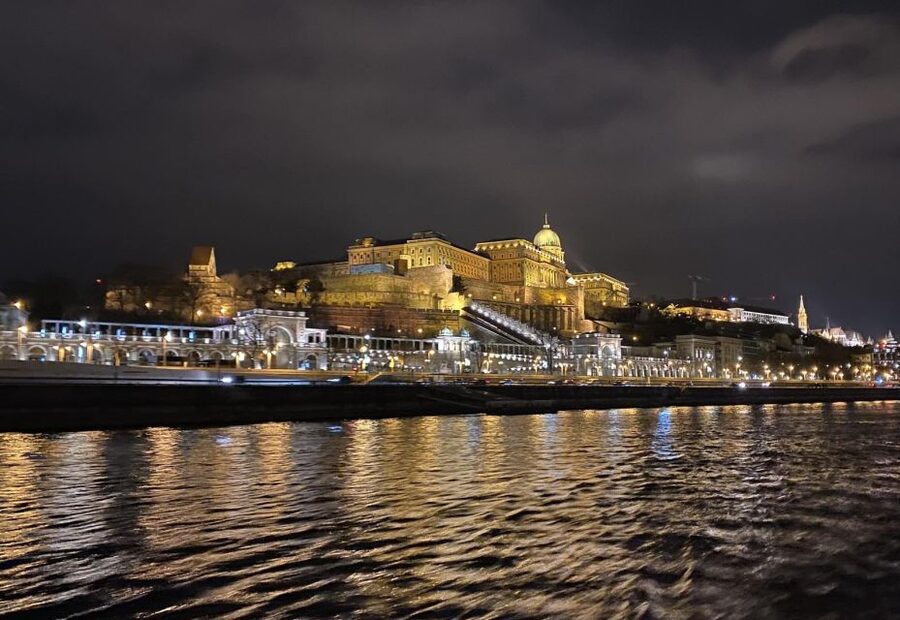 Budapest: 4-Course Dinner River Cruise with Live Folk Music - Boarding at Dock 6