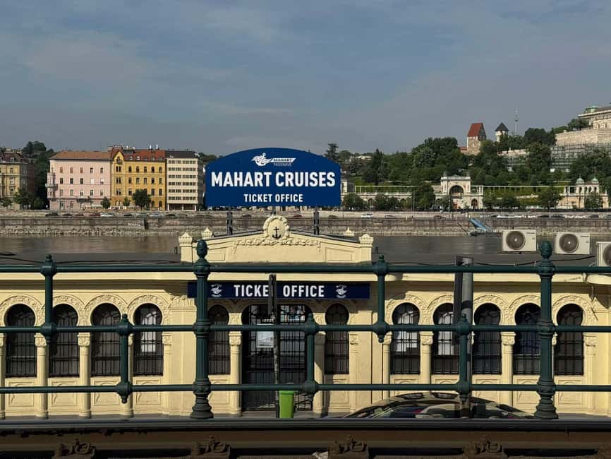 Budapest: By Night Sightseeing Cruise with Welcome Drink - The southern riverfront: National Theatre and Bálna Budapest