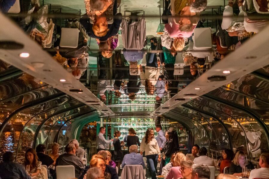Budapest: Candlelit Dinner River Cruise with Live Music - Practical advice for a better evening